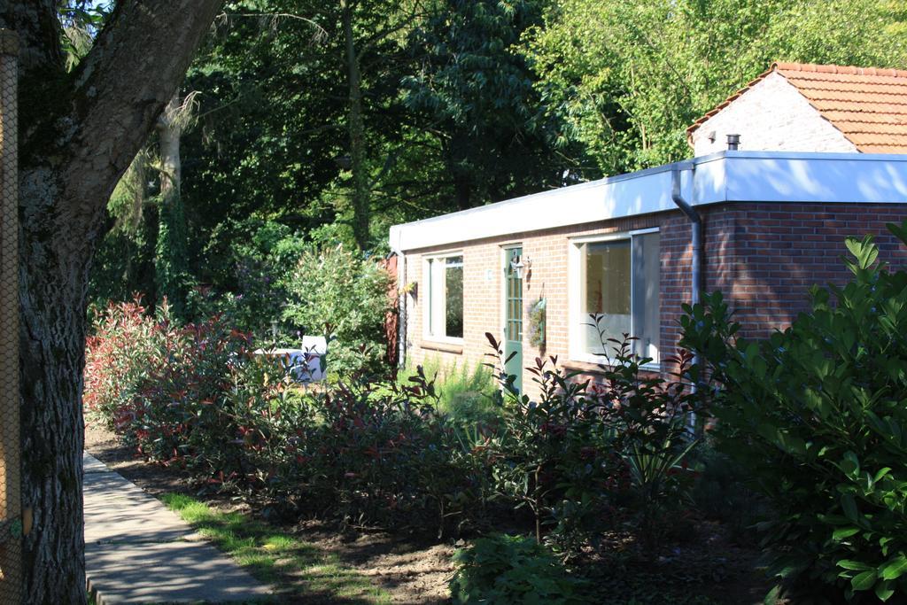 Biedermeier Born Rom bilde